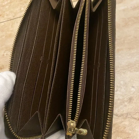 Louis Vuitton Vintage Damier Zippy Long Wallet - Rank A - Picture 9 of 9